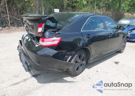 2011 Toyota Camry Se V6 z USA, uszkodzony, nr VIN 4T1BK3EK7BU118956